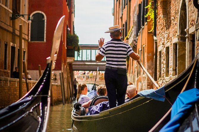 Walking Tour and Enchanting Gondola Journey in Venice - Is $150.37 a fair price?